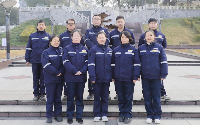 喜報！全國表彰，股份公司猇亭片區電解四班榜上有名！(圖1)